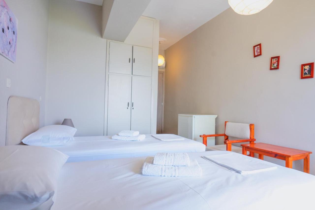 Hotel Korfos - Ξενοδοχείο Κόρφος Renovated Exteriör bild