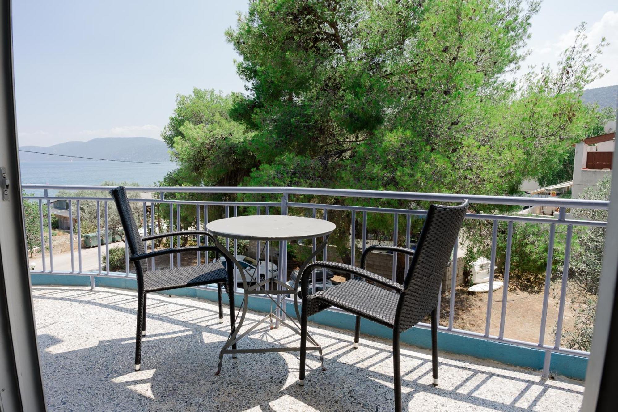 Hotel Korfos - Ξενοδοχείο Κόρφος Renovated Exteriör bild